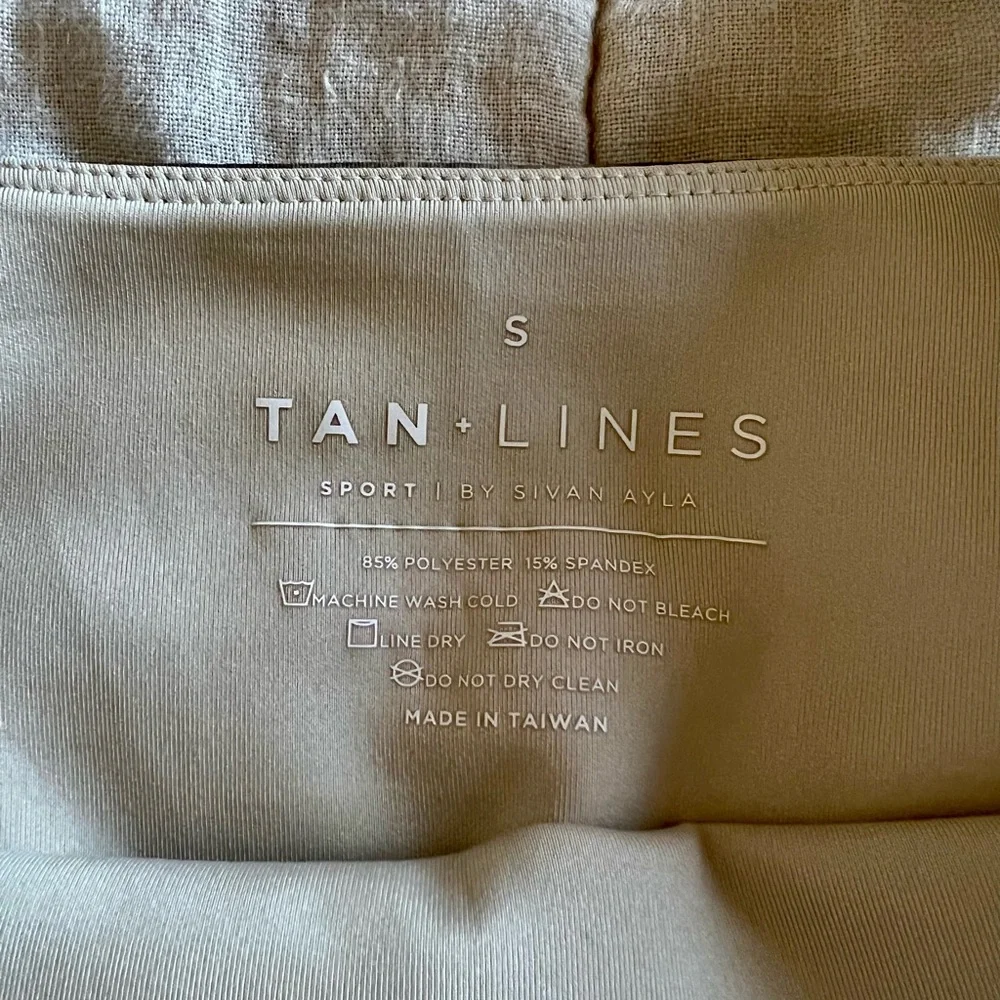 Tanlines Sports Bra - Picture 3 of 3